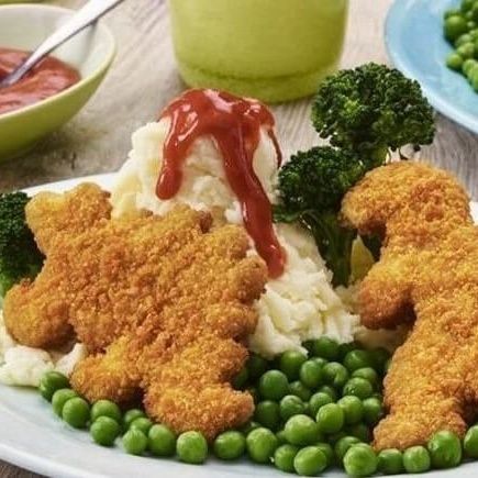 Drunk Email May Have Convinced Quorn to Launch Vegan Dinosaur Nuggets . . . #vegan #plantbased #chickennuggets #dinosaur #livekindly Vegan Dino Nuggets, Dinosaur Meal Ideas, Dino Nuggets Volcano, Dinasour Chicken Nuggets, Dino Nuggets And Mashed Potatoes, Dinosaur Nuggets Volcano, Dinosaur Lunch Ideas, Mashed Potato Volcano With Dino Nuggets, Dinosaur Dinner Ideas