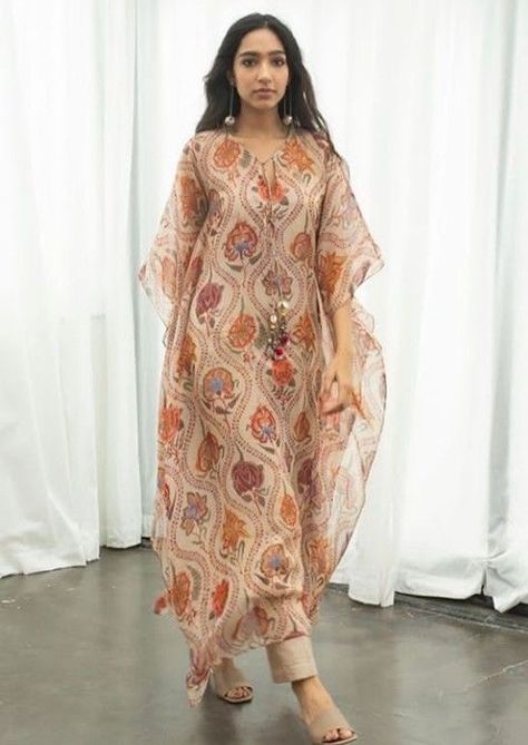 Kaftan Kurta Design, Pakistani Kaftan Suits, Kaftan Ideas For Women, Kaftan Kurti Pakistani, Kaftan Suit Design, Kaaftaan Designs, Pakistani Kaftan Designs, Kaftan Kurti Designs, Kaftan Pattern Kurti