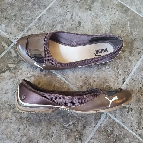 Y2K Puma sporty ballet flats Adorable athletic... - Depop Athletic Ballet Flats, Adidas Ballet Flats, Vintage Ballet Flats, Sporty Ballet Flats, Puma Ballet Flats, Vintage Puma Sneakers, Puma Ballerina, Puma Flats, Sporty Y2k