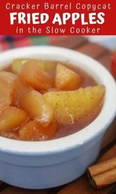 Cracker Barrel Fried Apples Recipe in the Slow Cooker Crockpot Fried Apples, Fried Apples Recipe, Cracker Barrel Fried Apples, Cracker Barrel Recipes, Copycat Cracker Barrel, Apple Recipes Easy, Slow Cooker Apples, Fried Apples, Cooked Apples