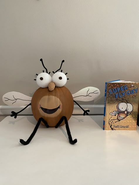 Paint Pumpkin Book Character, Decorated Pumpkin Book Character, Halloween Pumpkin Book Characters, Pumpkin Decoration Book Character, Pumpkin From A Book, Pumpkin Painting From Books, Wonky Donkey Pumpkin, Fly Guy Pumpkin Character, Pumpkin Characters From Books 1st Grade