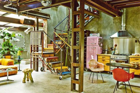 Industrial Vintage in Madrid (5) Modern And Vintage Decor, Eclectic Industrial, Interior Dapur, Industrial Style Home, Vintage Loft, Casa Loft, Industrial Style Decor, Loft Industrial, Loft Stil