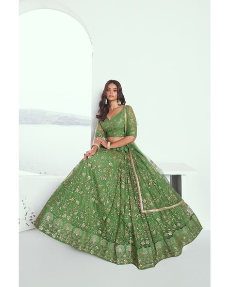 Attractive Outfit Wear Heavy Net Lehenga Choli With Embroidery Worked Dupatta, Fancy Lehenga Choli Link in bio marriottfashion@gmail.com #netlehenga #lehengacholi #weddingwear #bollywoodlehenga #giftforher #partywear #designerlehenga Mehendi Green Lehenga, Mehendi Party, Green Lehenga Choli, Fancy Lehenga, Net Lehenga Choli, Blouse Lehenga, Lehenga Dupatta, Butterfly Net, Lehenga Choli Wedding