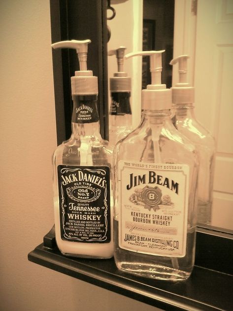 Mens Bathroom, Man Bathroom, Man Cave Bathroom, Man Cave Basement, Man Cave Home Bar, Deco Originale, Basement Bathroom, Jim Beam, Basement Bar