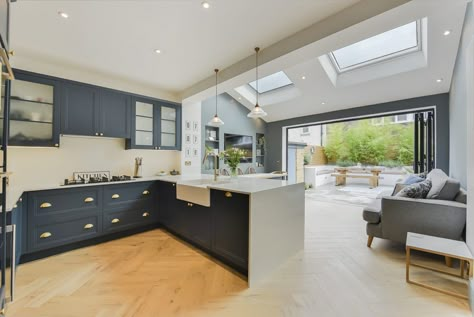 Richmond Architects - Residential Architects Richmond Upon Thames Kitchen Extension Layout, Conservatory Kitchen, Kitchen Diner Extension, House Extension Plans, Open Plan Kitchen Dining Living, Open Plan Kitchen Diner, Open Kitchen And Living Room, Kitchen Layout Plans, Open Plan Kitchen Dining