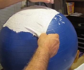 Plaster Cloth Globe Projects, Armillary Sphere, Exercise Ball, Arts And Crafts Projects, Craft Materials, Ball Exercises, Project Ideas, The Globe, Globe