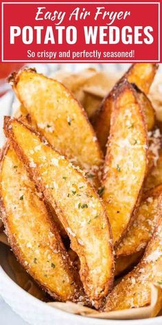 Air Fryer Potato Wedges, Air Fry Potatoes, Air Fryer Potato, Air Fryer Recipes Breakfast, Crockpot Healthy, Air Fried Food, Air Fryer Oven Recipes, Easy Air Fryer, Air Fryer Dinner Recipes