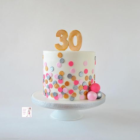 Polka Dot Birthday Cake by Jenny Kennedy Jenny's Haute Cakes Dot Cakes, Cakes Decor, 30 Cake, Fondant Cakes Birthday, 40th Cake, New Birthday Cake, Polka Dot Birthday, Decoration Patisserie, Mini Torte