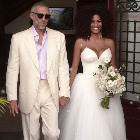 French Model Tina Kunakey Wears Custom Vera Wang at Her Wedding to Actor Vincent Cassel Black Bride Strapless Wedding Dress, Afro Wedding Dress, Krista Keehus, Interracial Relationship, Bridal Things, Black Weddings, White Ball Gown, Tina Kunakey, Dress Low Back