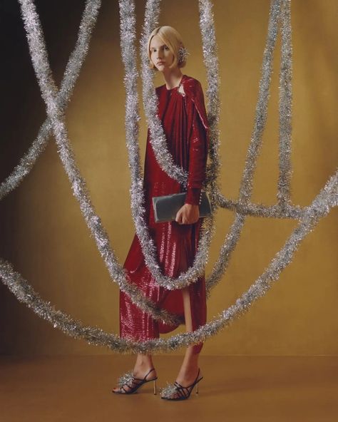 Lanvin's Holiday 2023 campaign captures a season of elegance Holiday Fashion Editorial, Christmas Fashion Photography, Christmas Editorial, New Year Photoshoot, Xmas Fashion, Christmas Campaign, Holiday Photoshoot, Holiday Campaign, Christmas Shoot