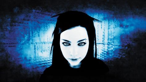 Scene Emo Wallpaper, 2000s Aesthetic Wallpaper, Dark Rock, Scene Wallpaper, Amy Lee Evanescence, Goth Wallpaper, Emo Wallpaper, Zombie Girl, Band Wallpapers