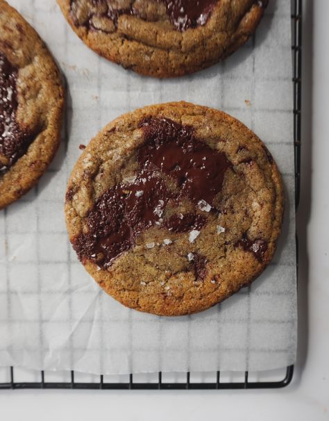 Brown Butter Espresso Chocolate Chip Cookies – Break or Bake Brown Butter Espresso Chocolate Chip Cookies, Brown Butter Espresso Cookies, Espresso Chip Cookies, Espresso Chocolate Chip Cookies, Espresso Cookies, Big Cookies, Brown Butter Chocolate Chip, Brown Butter Cookies, Espresso Cookie