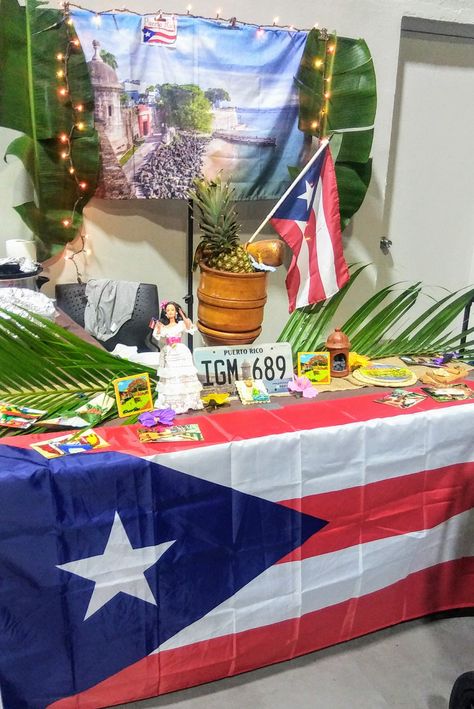 Cuba Decorations Party, Puerto Rico Themed Birthday Party, Puerto Rican Theme Party Ideas, Puerto Rico Decorations Ideas, Puerto Rican Party Theme, Puerto Rico Party Theme, Puerto Rico Birthday Party Ideas, Puertorriqueñidad Ideas, Puerto Rico Theme Party Ideas