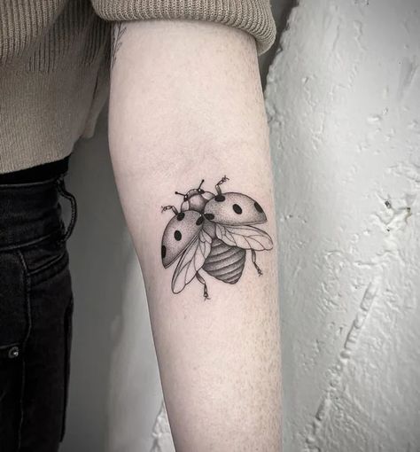 Ladybug Tattoo Ideas, Ladybug Tattoos, Teacup Tattoo, Ladybug Tattoo, Stick Poke Tattoo, Tattoo Black And White, Create A Tattoo, Blue Gel Nails, Lady Bug Tattoo