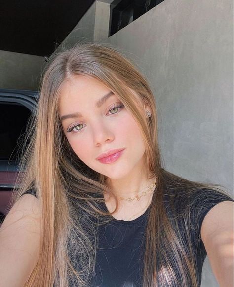 Girl Face, Aesthetic Girl, New Hair, Beauty Women, Balayage, Pretty People, Blonde Hair, Books Wattpad, Fashion Beauty