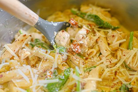 Instant Pot Marry Me Chicken, Pasta In The Instant Pot, Marry Me Chicken Pasta, Chicken Receipes, Marry Me Chicken, Basil Sauce, Sun Dried Tomatoes, Chicken Pasta, Chicken Seasoning