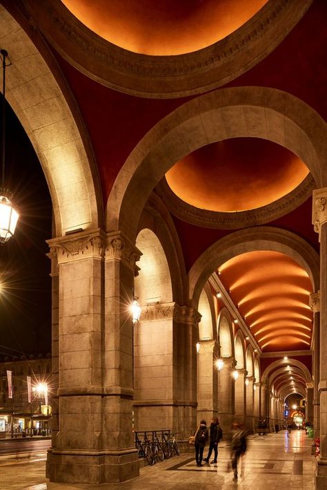 Arch Light, Column Lighting, Church Interior Design, Architectural Lighting Design, Facade Lighting, Neoclassical Architecture, Cove Lighting, Urban Lighting, Lighting Concepts