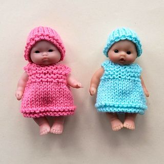 Angel Baby Patterns, Knitting Bear, Make Outfits, Small Baby Dolls, Bitty Baby Clothes, Doll Sleeping Bag, Barbie Knitting Patterns, Knitted Mittens Pattern, Knitted Doll Patterns