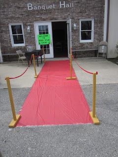 twocraftingmoms: Rock Star Themed Mother/Daughter Event Red Carpet: a nice touch! Movie Star Party, Pop Star Party, Rockstar Birthday, Rock Star Birthday, Rockstar Birthday Party, Dance Party Birthday, Dance Decorations, Star Birthday Party, Red Carpet Party