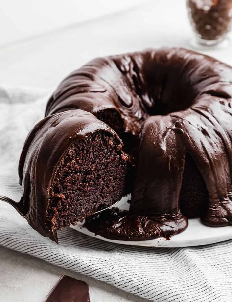 This Chocolate Buttermilk Bundt Cake is super moist, super rich and has a deliciously smooth chocolate ganache frosting! It’s chocolate cake perfection! Chocolate Chip Bundt Cake, Chocolate Espresso Cake, Espresso Cake, Chocolate Ganache Frosting, Chocolate Bundt, Chocolate Pound Cake, Ganache Frosting, Sour Cream Pound Cake, Chocolate Bundt Cake