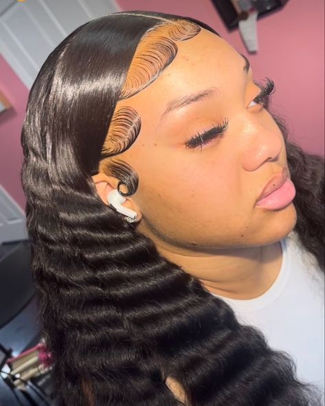 Cute Weave Hairstyles, Best Braid Styles, Sew In Wig, Natural Hair Bun Styles, Frontal Wig Hairstyles, Creative Hair Color, Ethnic Hairstyles, Slick Hairstyles, Dope Hairstyles