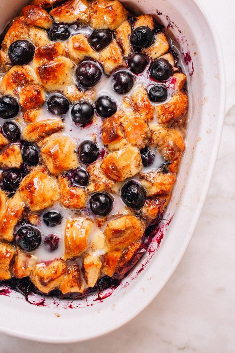 Blueberry Cinnamon Roll Breakfast Casserole — Hello Adams Family Cinnamon Roll With Blueberries, Easy Fancy Breakfast, Blueberry Breakfast Rolls, Blueberry Cinnamon Roll Bake, Vacation Breakfast Ideas Families, Christmas Dessers, Blueberry Cinnamon Roll Casserole, Cinnamon Casserole, Cinnamon Roll Breakfast Casserole