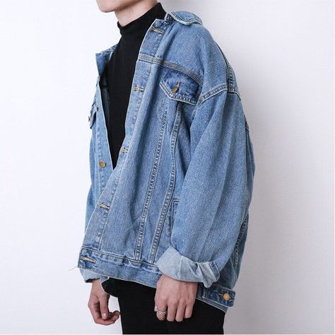 [PaidAd] 36 Top Oversized Denim Jacket Outfit Guides You'll Want To Use Immediately #oversizeddenimjacketoutfit Plus Size Autumn, Style Denim Jacket, Denim Men, Retro Coat, 90s Fashion Men, Hong Kong Style, Loose Coats, Lapel Jacket, Oversized Denim Jacket