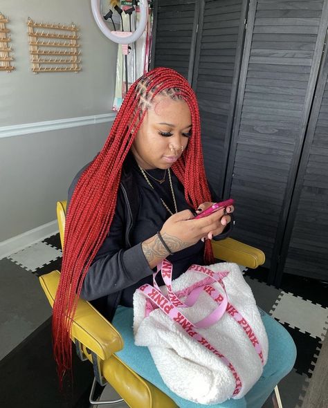 𝚙𝚒𝚗 | 𝚑𝟶𝟶𝚍𝚛𝚒𝚌𝚑𝚟𝚊𝚌𝚊 | Head Braids, Red Knotless, Braids Red, Color Braids, Relaxed Hairstyles, Braiding Hair Colors, Protective Braids, Hairstyle Braids, Braids Black