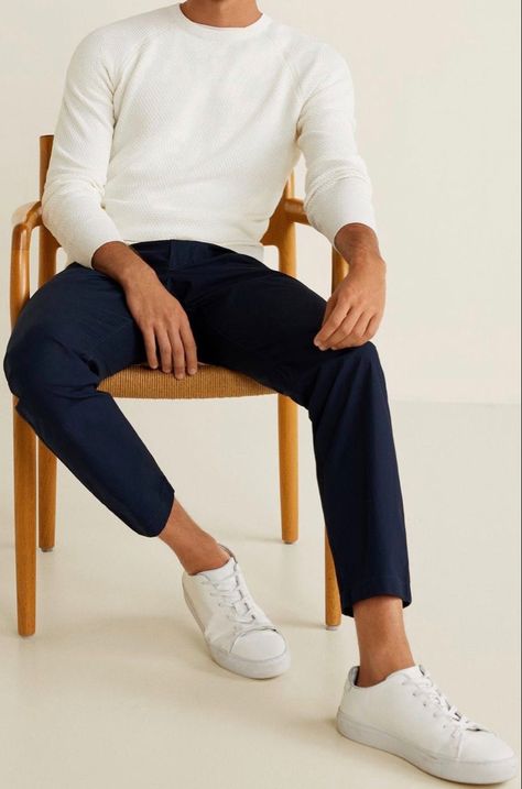 Off White Textured Crew Jumper . Dark Blue / Navy Chinos . White Trainers #Spring #Summer Blue Chinos Men, Chinos Men Outfit, Blue Pants Outfit, Minimalist Moda, Minimalist Fashion Men, Pants Outfit Men, Smart Casual Men, Stylish Men Casual, Mens Casual Dress Outfits