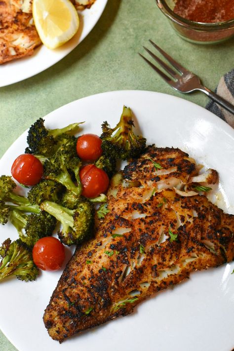 Blackened Cod with Broccoli - Recipe Hippie Blackened Cod Recipes, Blackened Cod, Oven Baked Cod, Baked Fish Tacos, Cholesterol Meals, Baked Cod Recipes, Cod Fillets, Greek Potatoes, Mediterranean Diet Meal Plan