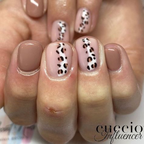 Simple Leopard Print Nails, Subtle Cheetah Nails, Leopard Print Biab Nails, Easy Leopard Nails, Colorful Bridal Nails, Leopard Short Nails, Nail Ideas Biab, Cheetah Pumpkin Nails, Neutral Leopard Nails