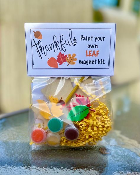 "Thanksgiving Turkey, Fall Leaf, Thankful, Give Thanks paint your own magnet and/or ornament kit. Paint your own craft kit.  Each kit is a \"Paint your own craft\" that is a magnet and can also be hung as an ornament!  Each kit comes with all the supplies needed for your child to build their own keepsake. These kits are a great gift or fun activity for family, friends and classmates!  **Shipping: if you would like to place an order for multiple QTYs please send me a message and I can update the Fall Gifts For Students, Diy Thanksgiving Gifts For Friends, Thanksgiving Student Gifts, Thanksgiving Gift For Students, Thanksgiving Class Gifts, Leaves Activity, Fall Classroom Ideas, Daycare Gifts, Shamrock Craft