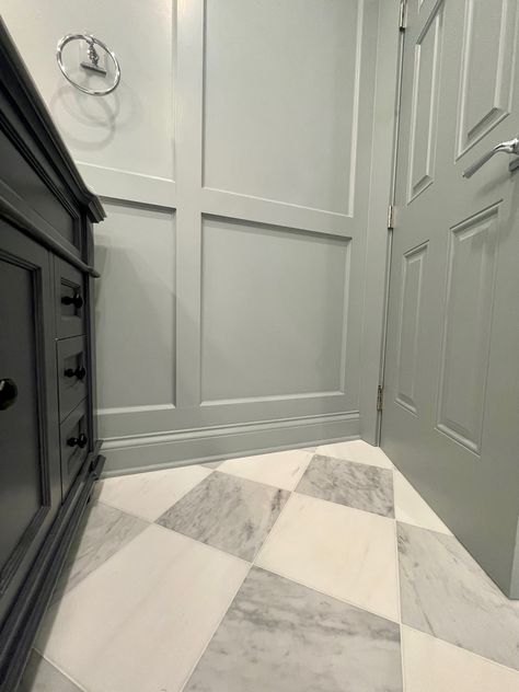 Diamond Pattern Tile Floor Bathroom, Checkered Powder Room Floor, Grey And White Diamond Floor, Primary Bathroom Checkered Floor, Painted Wood Checkered Floor, Black And White Checkered Floor Bathroom Master Bath, Carrara Floor Tile, Grey Checkered Floor Bathroom, Vintage Kitchen Floor Tile