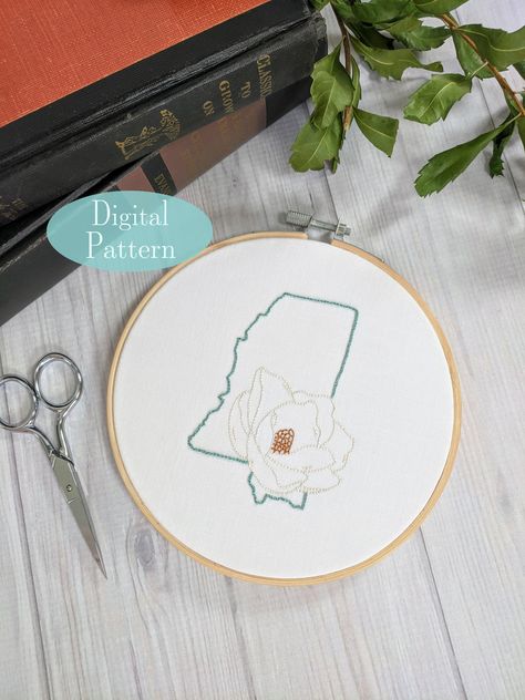 State Embroidery, Texas Outline, Collage Mural, Embroidery Patterns Free, Hand Embroidery Pattern, Blue Bonnets, Embroidery Ideas, Hand Embroidery Patterns, Root Beer