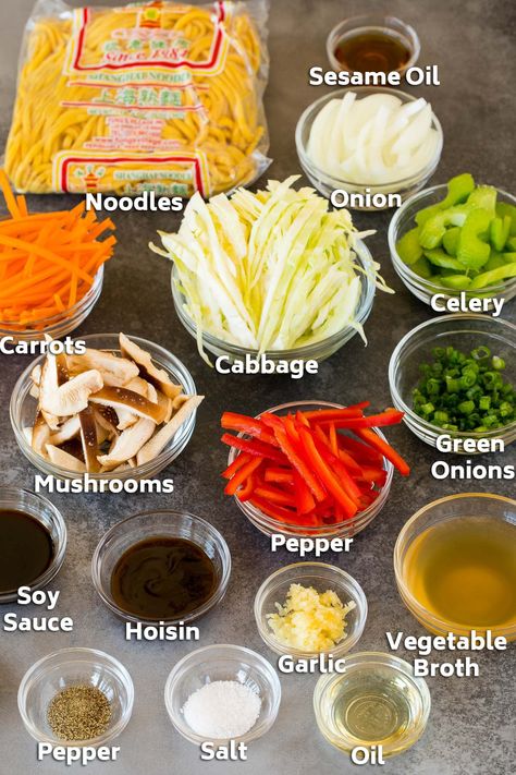 This vegetable lo mein is fresh noodles tossed with an assortment of colorful vegetables in a savory sauce. A remake of the take out classic that takes like it came straight from a restaurant! Fresh Noodles, Vegetable Lo Mein, Homemade Chinese Food, Lo Mein Recipes, Noodle Recipes Easy, Chinese Cooking Recipes, Easy Chinese Recipes, Lo Mein, Chop Suey