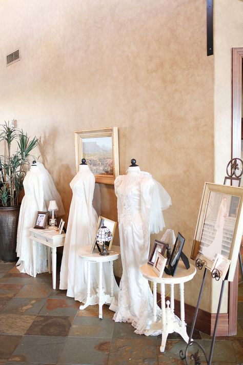 Mom and grandma's wedding dresses displayed. Dress Display Ideas, Wedding Dress Display, Old Wedding Photos, Old Wedding Dresses, Memory Table Wedding, Wedding Photo Display, Mom Wedding Dress, Bridal Shower Inspo, Sentimental Wedding