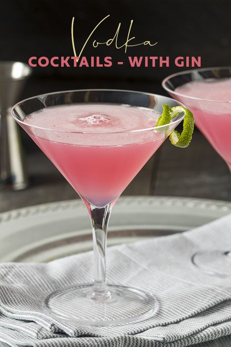 Try these classic vodka cocktails reinvented with gin! Malfy Gin Rosa Cocktails, Malfy Gin Cocktails, Rose Wine Cocktail, Pink Gin Cocktails, Classic Vodka Cocktails, Cool Cocktails, Gin Gimlet, Best Gin Cocktails, Rosé Wine