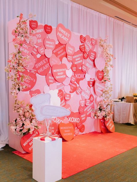 Valentine Event Decoration, Valentines Store Decor, February Event Ideas, Valentine Theme Wedding, Valentines Store Display, Valentines Event Decor, Valentine Theme Party Decoration, Valentines Themed Wedding, Valentine Baby Shower Ideas Decoration