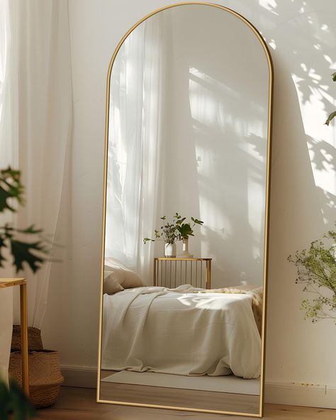 Full Body Mirror Bedroom Ideas, Full Body Mirror Bedroom, Feng Shui Bedroom Decor, Big Mirror In Bedroom, Full Length Mirror In Bedroom, Mirror For Bedroom, Restful Bedrooms, Floor Length Mirror, Peaceful Bedroom