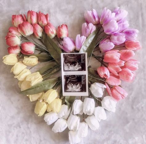 Floral Baby Announcement, Floral Pregnancy Announcement, Rainbow Baby Announcement To Husband, Spring Baby Announcement Ideas, Easter Pregnancy Announcement Ideas, Rainbow Pregnancy Announcement, Spring Pregnancy Announcement, Easter Baby Announcement, Maternity Announcement