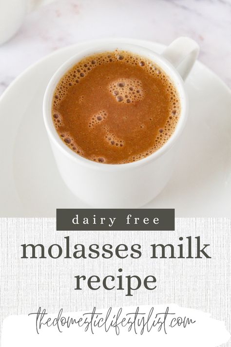 cup of molasses milk Molasses Milk, Postpartum Food, Blackstrap Molasses, Cinnamon Milk, Winter Drinks, Milk Recipes, Molasses, Easy Food To Make, Healthy Treats