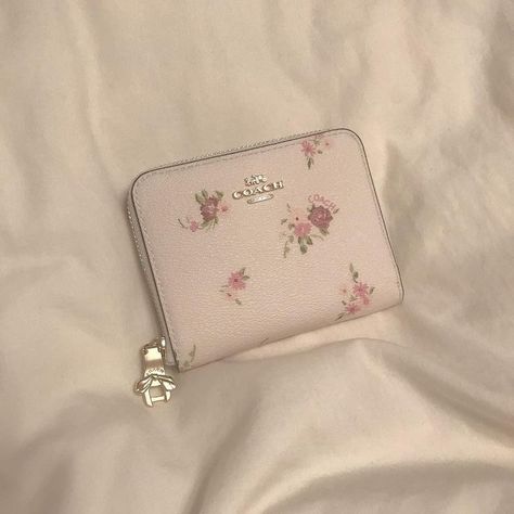 Purse, Wallet, Bed, Flowers, Pink, White