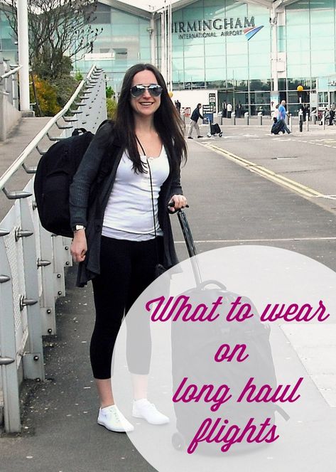 Travel Tips: What to Wear on Long Haul Flights What To Wear On A Long Haul Flight, Long Airplane Ride Outfit, What To Wear On Long Flights, Long Plane Ride Outfit, What To Wear On Long Haul Flights, Brazil Holiday, Long Haul Flight Outfit, Travel Outfit Plane Long Flights, Long Haul Flights