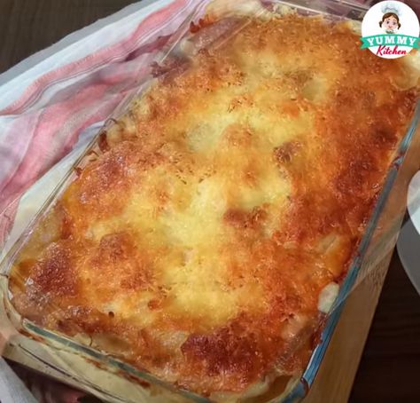 Potato Lasagna - Yummy Kitchen Potato Lasagna Ground Beef, Potato Lasagna Recipe, Lasagna From Scratch, White Sauce Lasagna, Sweet Chili Wings, Potato Lasagna, Cooking Mussels, Cooking Fried Chicken, Pinoy Recipe