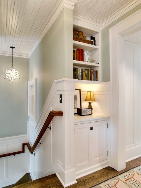 Upstairs Hallway Nook Top Of Stairs, Upstairs Landing, Upstairs Hallway, World Of Interiors, Linen Closet, Built Ins, Country Decor, My Dream Home, Nook