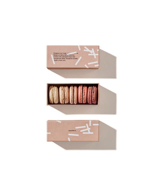 Macaron Packaging Ideas, Macaroon Packaging, Macaroon Box, Macaron Packaging, Biscuits Packaging, Wooden Containers, Macaron Boxes, How To Make Macarons, Luxury Packaging Design