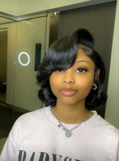 Natural Hair Bob, Pressed Natural Hair, Short Black Hair, Silk Press Natural Hair, Natural Hair Short Cuts, Short Hair Black, Quick Natural Hair Styles, How To Curl Short Hair, Dyed Hair Inspiration