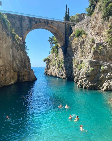 One of our favourite road trips was on the scooter from Positano to Amalfi town along the coast in Italy. The winding and twisting road was so beautiful and around every bend was another epic view. Then of course you can stop at places like Fiordo Di Furore along the way seen here. #fiordodifurore #italy #italy_vacations #italytravel #amalfi #amalficoast #scooter #positano #positanoitaly #positanocoast #amalficoast #amalficoastitaly #travel #travelblogger #travelphotography #trabelgram #euro... Furore Italy, Amalfi Town, Italy Positano, Italy Coast, Positano Italy, Explore Italy, Amalfi Coast Italy, Europe Summer, Visit Italy