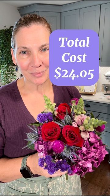 Make Your Own Homecoming Bouquet, How To Make Fresh Flower Bouquets, How To Make Homecoming Bouquet, Flower Bouquets For Prom, Handheld Bouquet For Prom, Homecoming Flower Bouquet Ideas, Hoco Mini Bouquet, How To Make A Homecoming Bouquet, How To Make A Hoco Bouquet