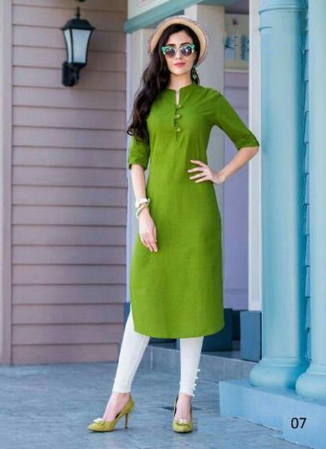 Cotton Kurti Set, Green Kurti, Plain Kurti Designs, Plain Kurti, A Line Kurti, Cotton Kurtis, New Kurti Designs, Simple Kurta Designs, Kurta Style